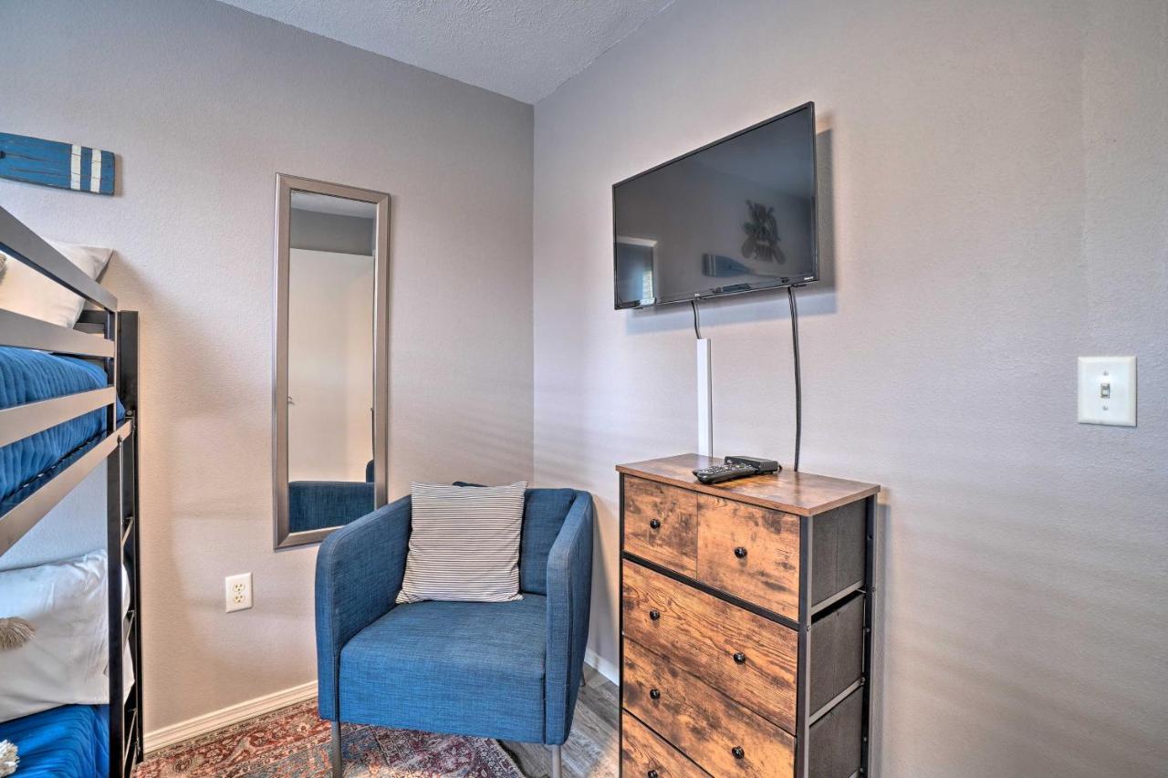 Modern With Pool About 7 Mi To Landing! Apartamento *