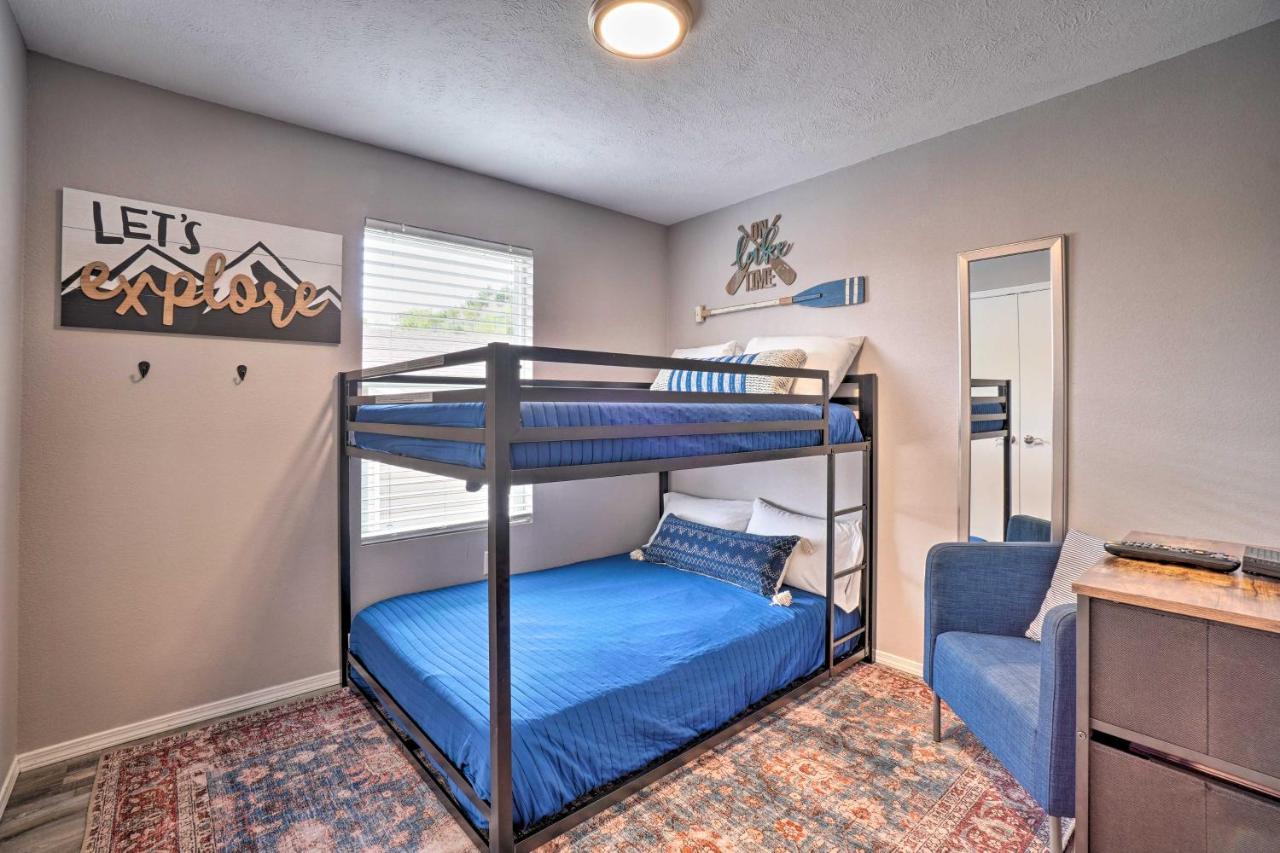 Apartamento Modern With Pool About 7 Mi To Landing!